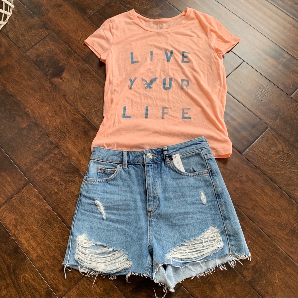{AEO}‎ T-shirt